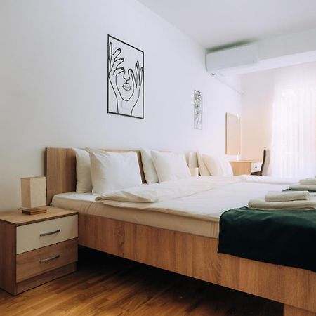 Darki Apartments 2 - Very Central Stay With Free Parking Ochryda Zewnętrze zdjęcie